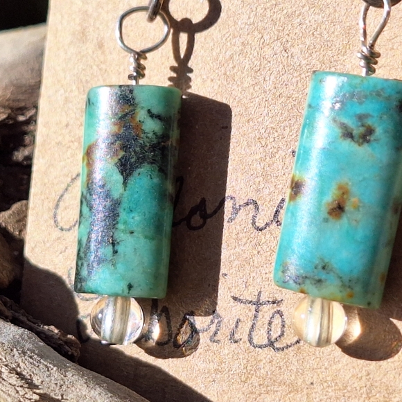 Turquoise - Picture 2 of 2